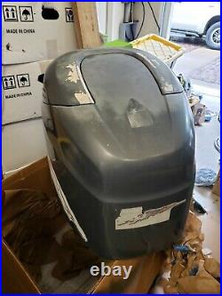 2 each 2000 Yamaha HPDI 150 Outboard Motor Cowling Engine Cover