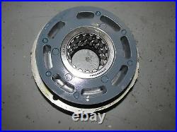 2001 yamaha outboard Z200 TLRZ 200hp hpdi bearing carrier 68F-15163-00-94