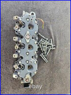 2005 Yamaha 225/250 hp Vmax HPDI outboard cylinder head and bolts (stbd)
